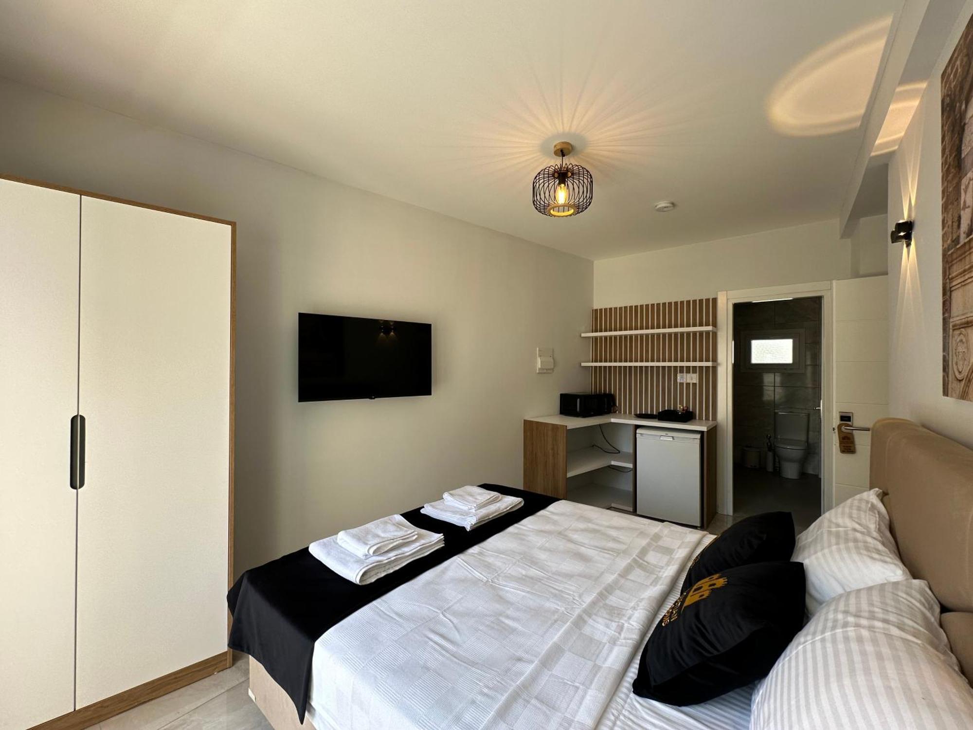 Famagustian Guest Rooms Famagusta  Zewnętrze zdjęcie